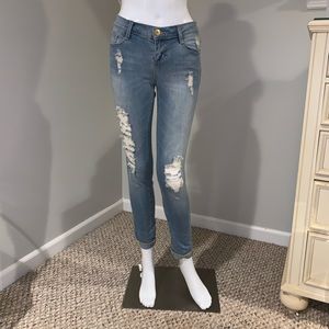 NWT Light wash distressed jeans